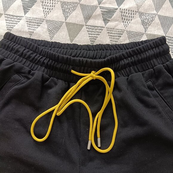 Rhude  Military Twill Emboiered Logo Shorts Black - Picture 2 of 5